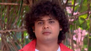 Kapi Finds Mandira's Weakness
