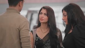 Amruta saves Nimrit