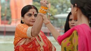 Sneha and Durgavati's clash