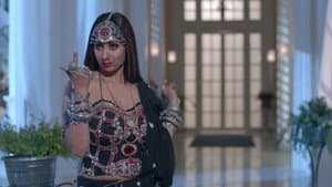 Pishachini Attacks Divya, Drishti