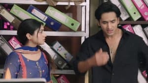 Heer Faces Gulaab's Conspiracy