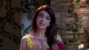 Vibhuti Pretends to be a Labourer