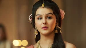 Chitra Accuses Madhuli