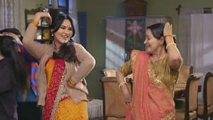 Happu burns the commissioner’s hair - Happu Ki Ultan Paltan