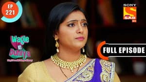 Radhika Wants The Saree Back