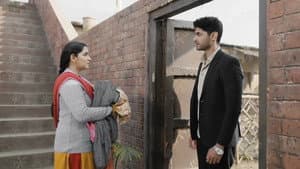 Murli's parents interrupt his celebration