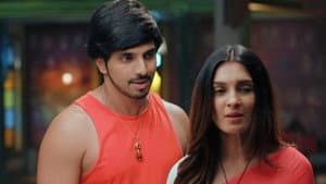 Shiva Apologises to Dhara