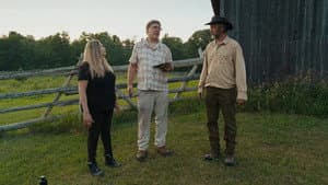 Les Stroud Goes Exploring with Tom
